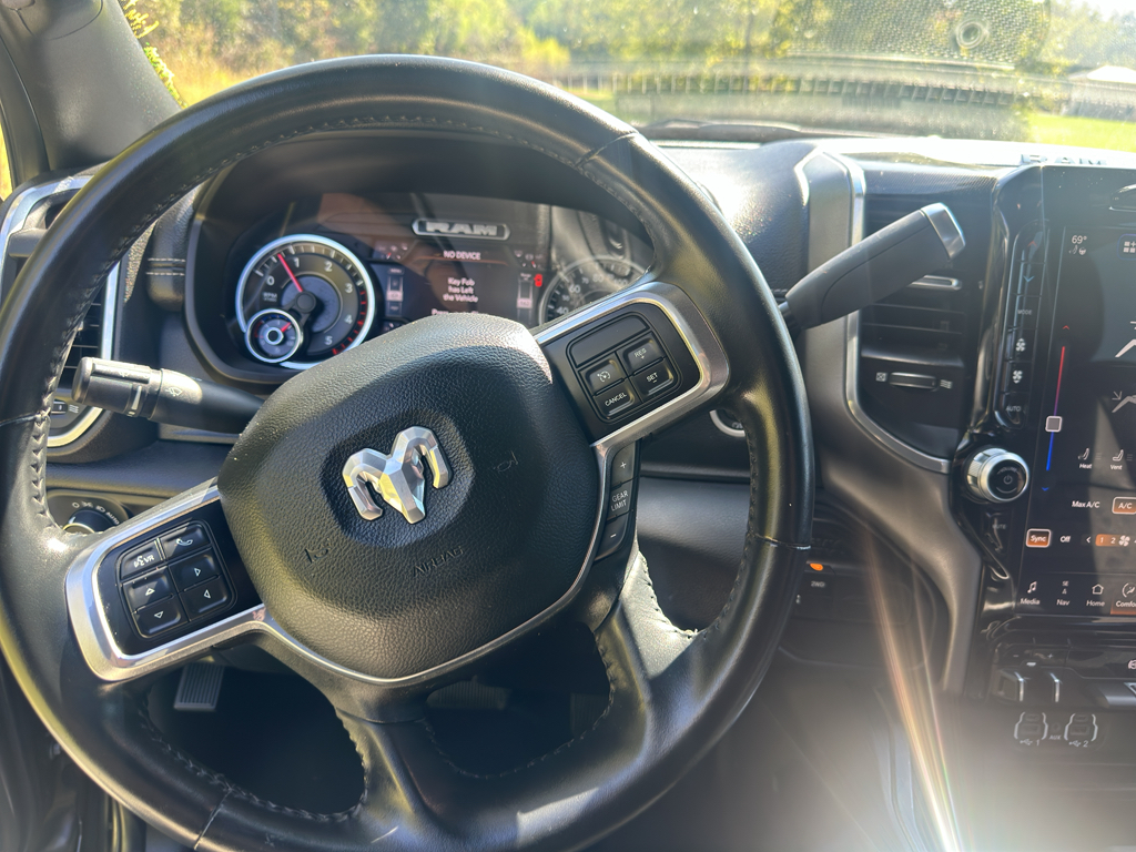 2022 Ram 2500 Laramie photo 9