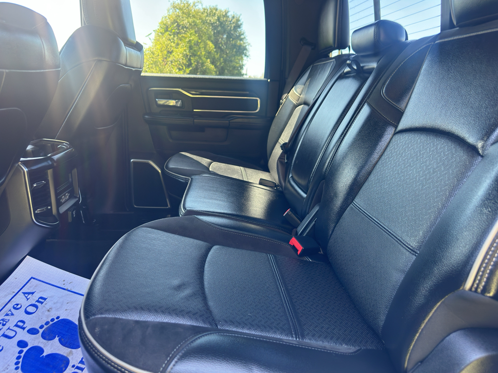 2022 Ram 2500 Laramie photo 12