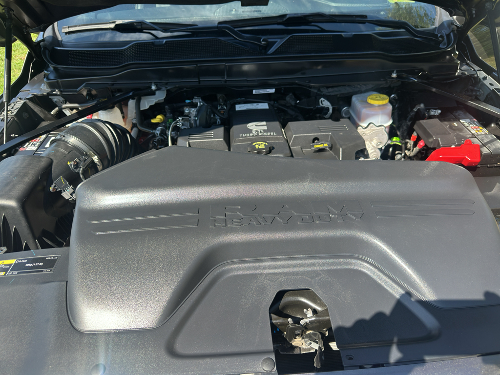 2022 Ram 2500 Laramie photo 16