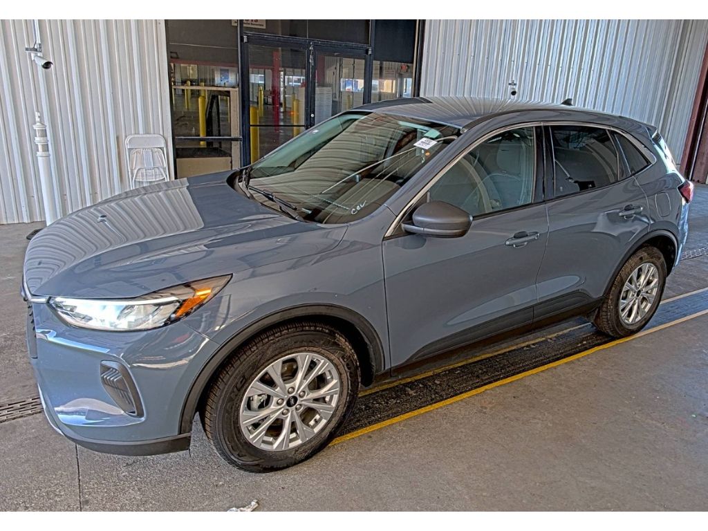 2023 Ford Escape Active's photo