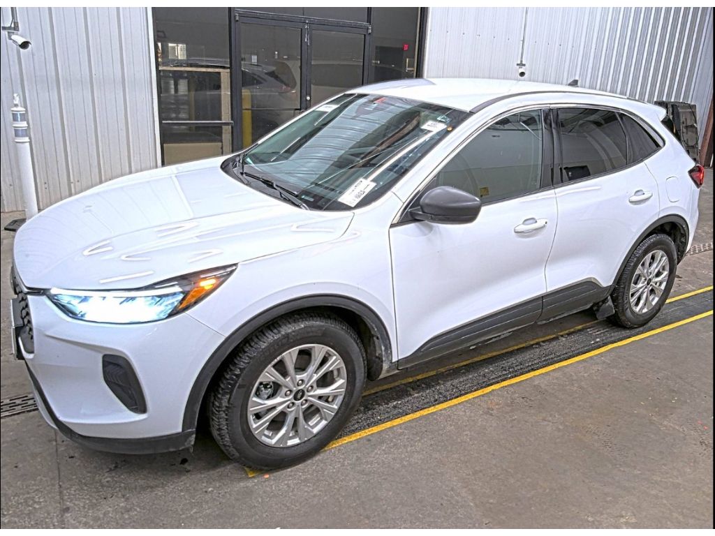 2023 Ford Escape Active's photo