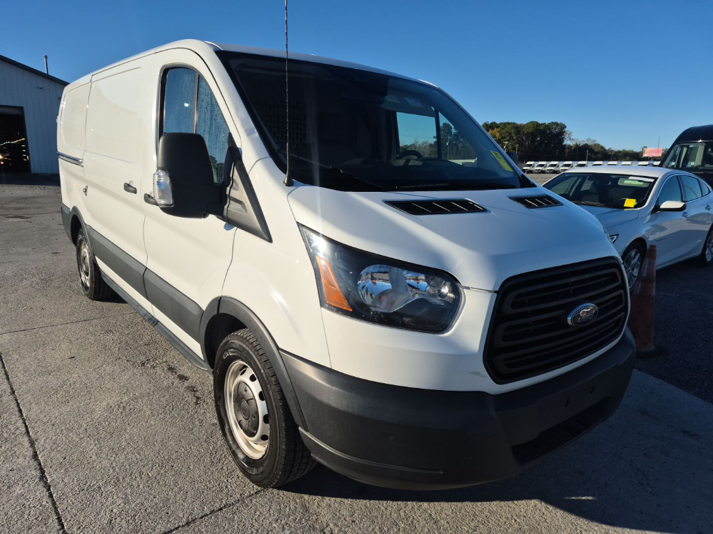 2019 Ford Transit Van Base's photo