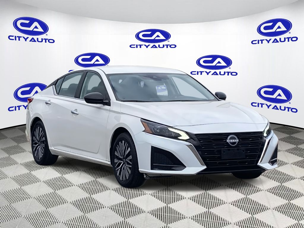 2025 Nissan Altima SV