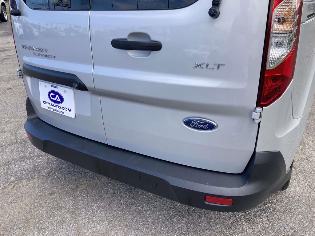 2023 Ford Transit Connect XLT - Photo 11