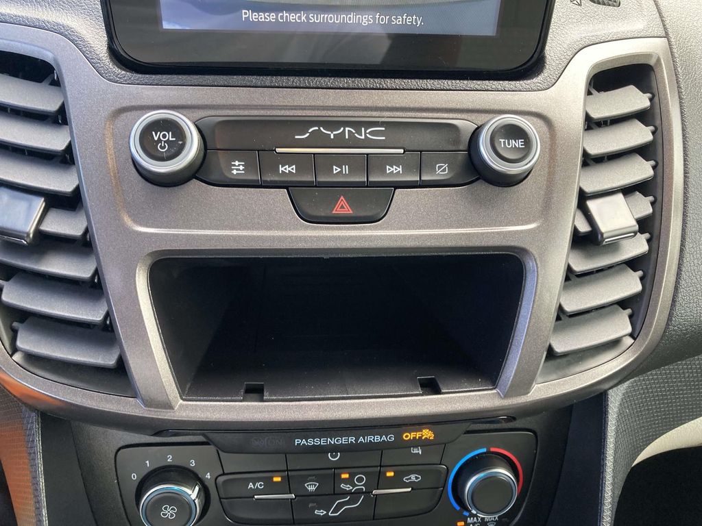 2023 Ford Transit Connect XLT - Photo 22