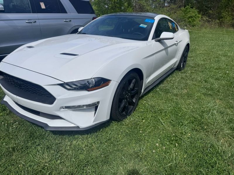 2020 Ford Mustang EcoBoost