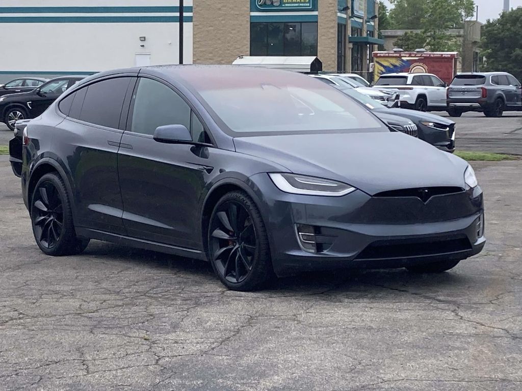 2018 Tesla Model X P100D's photo