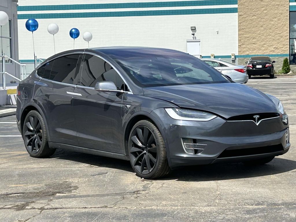 2018 Tesla Model X 100D's photo