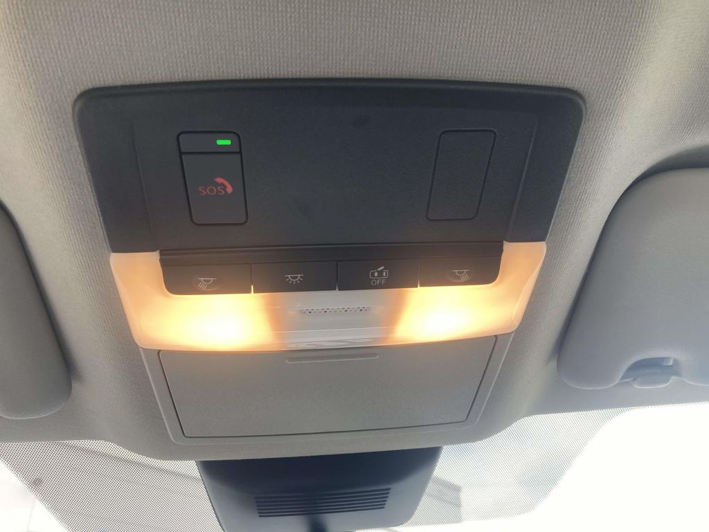 2025 Nissan Sentra SV - Photo 27