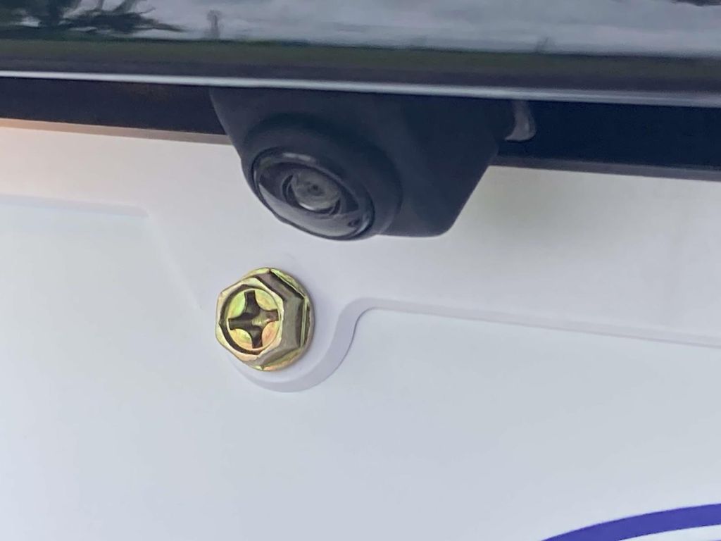 2025 Nissan Sentra SV - Photo 12