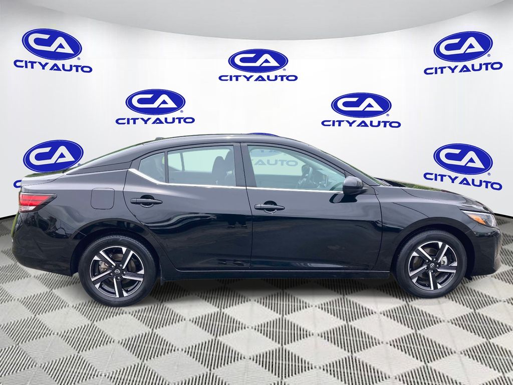2025 Nissan Sentra SV - Photo 2