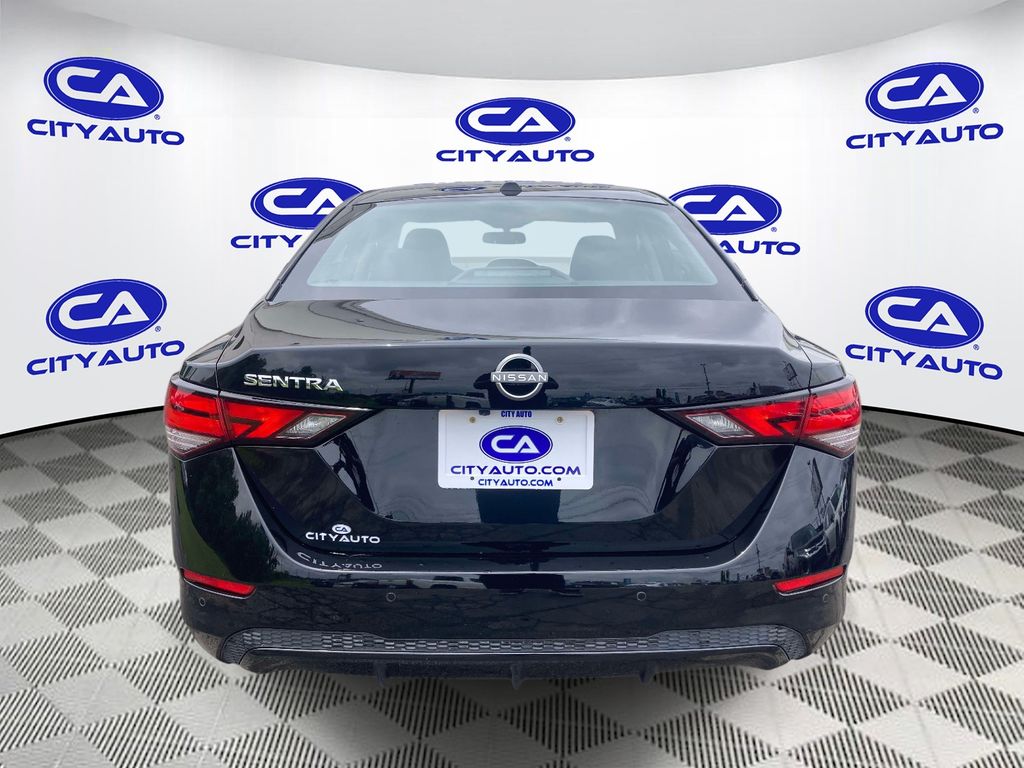 2025 Nissan Sentra SV - Photo 4