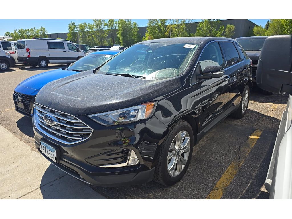 2022 Ford Edge Titanium AWD's photo
