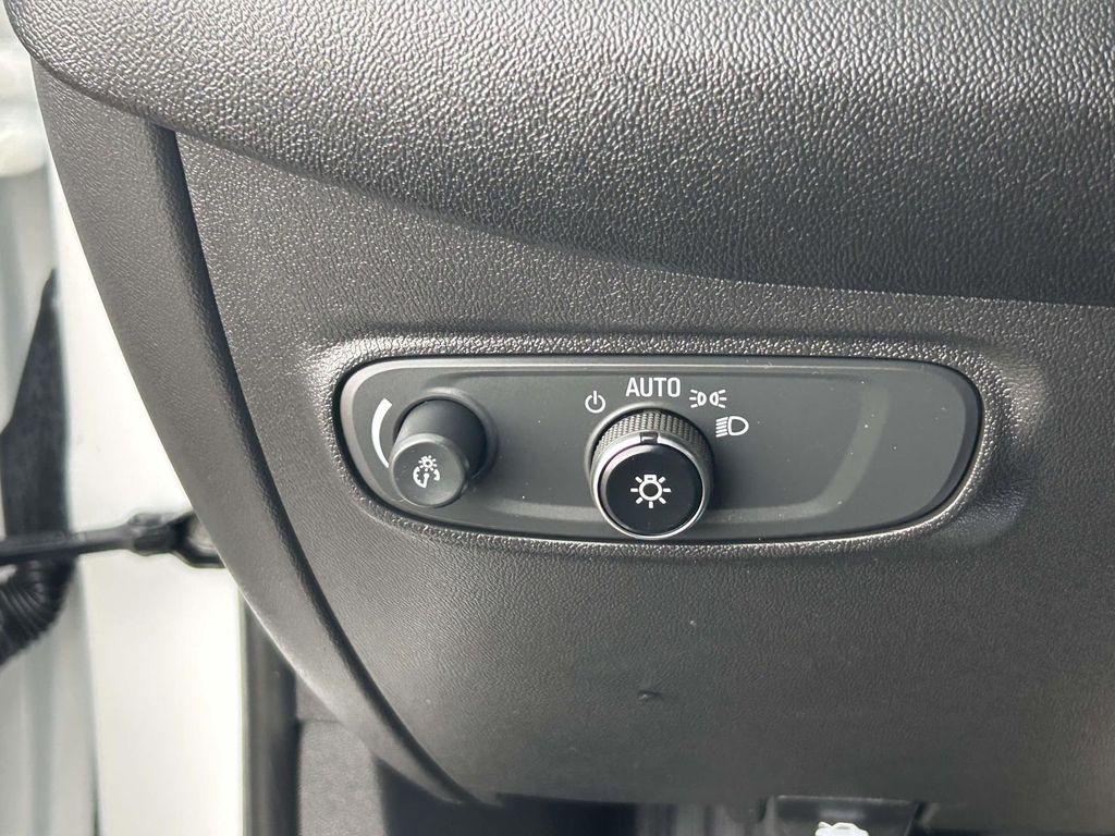 Used 2020 Chevrolet Equinox SUV