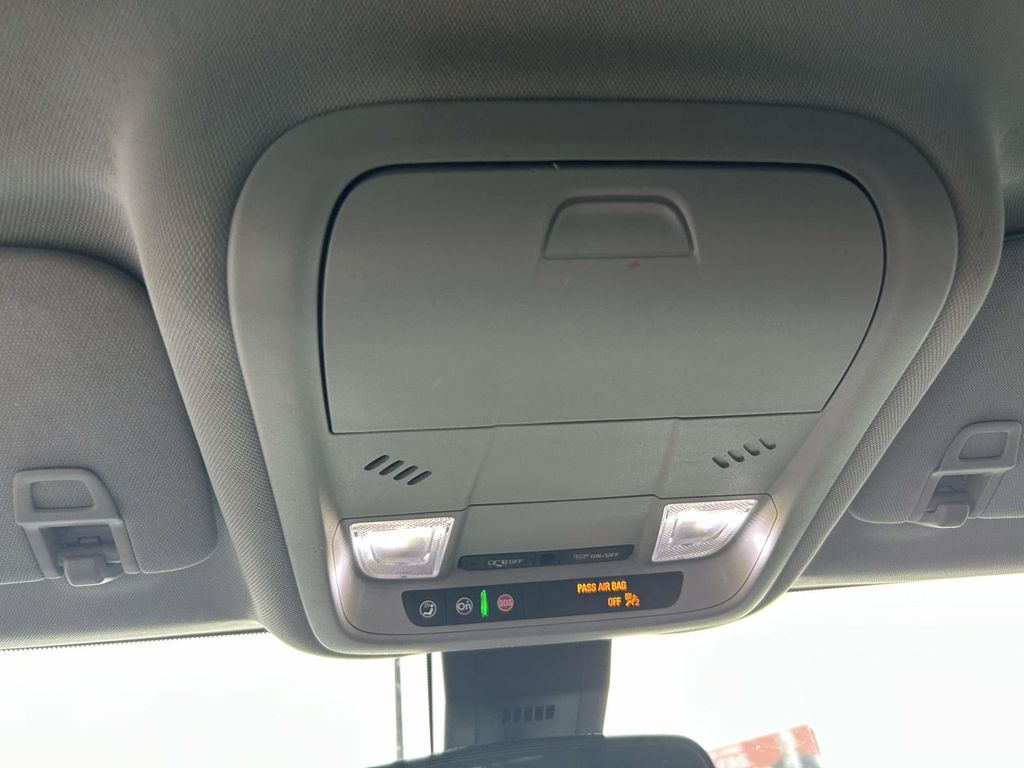 Used 2020 Chevrolet Equinox SUV