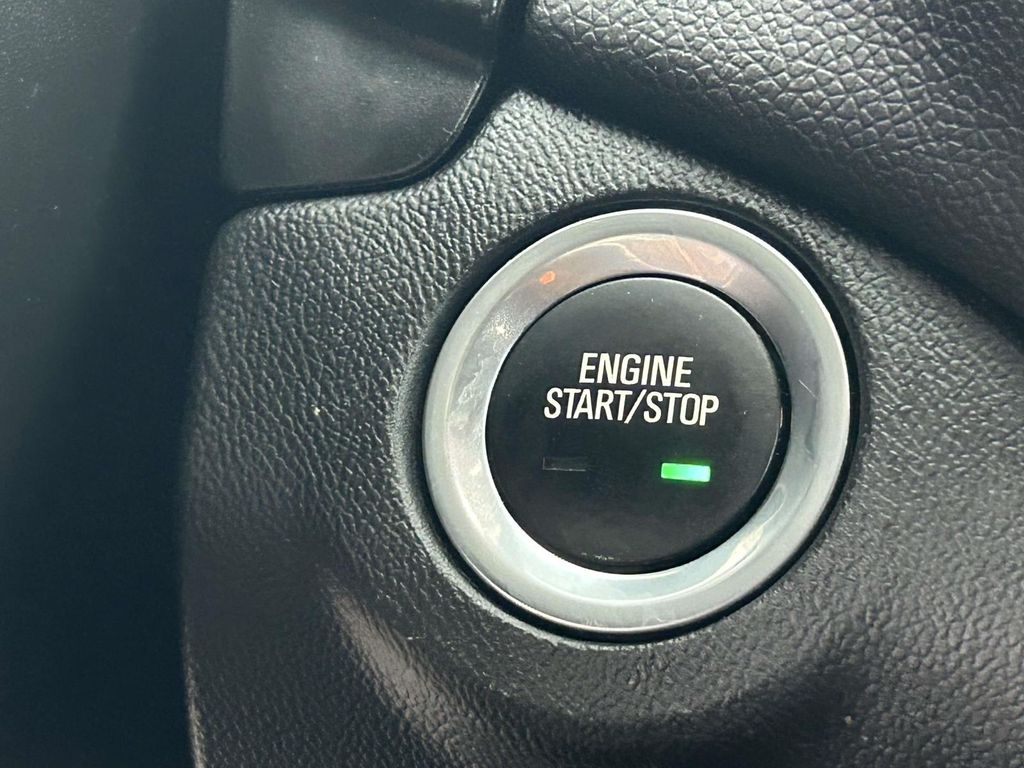 Used 2020 Chevrolet Equinox SUV