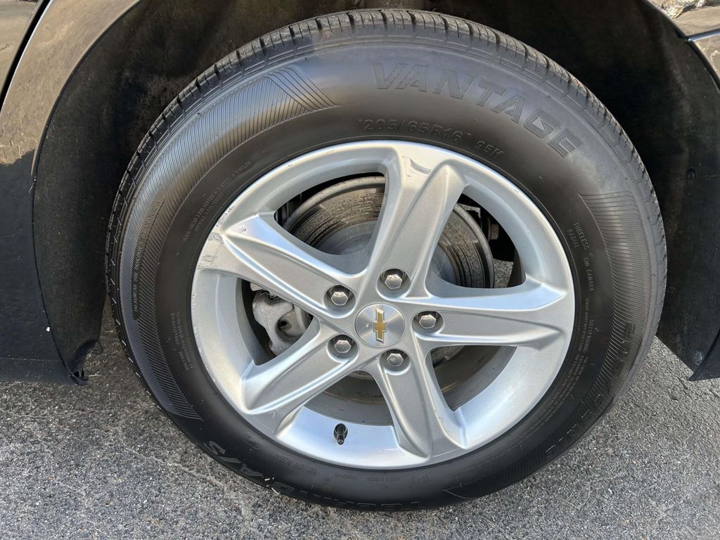 Used 2024 Chevrolet Malibu Sedan