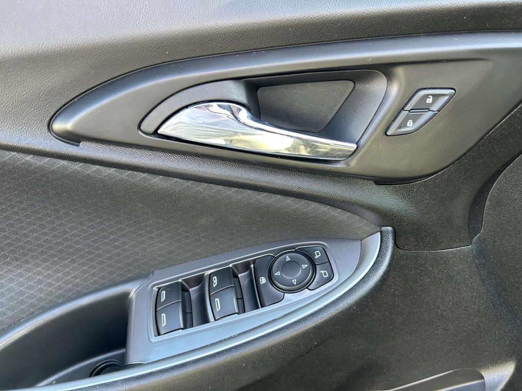 Used 2024 Chevrolet Malibu Sedan