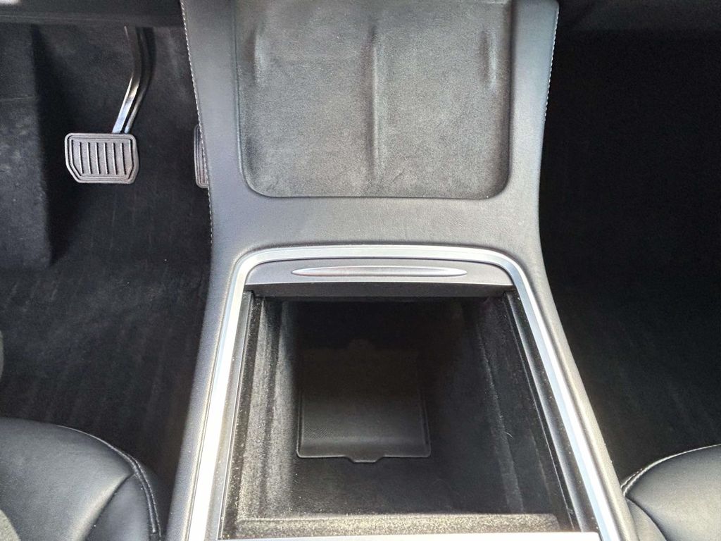 Used 2021 Tesla Model Y SUV