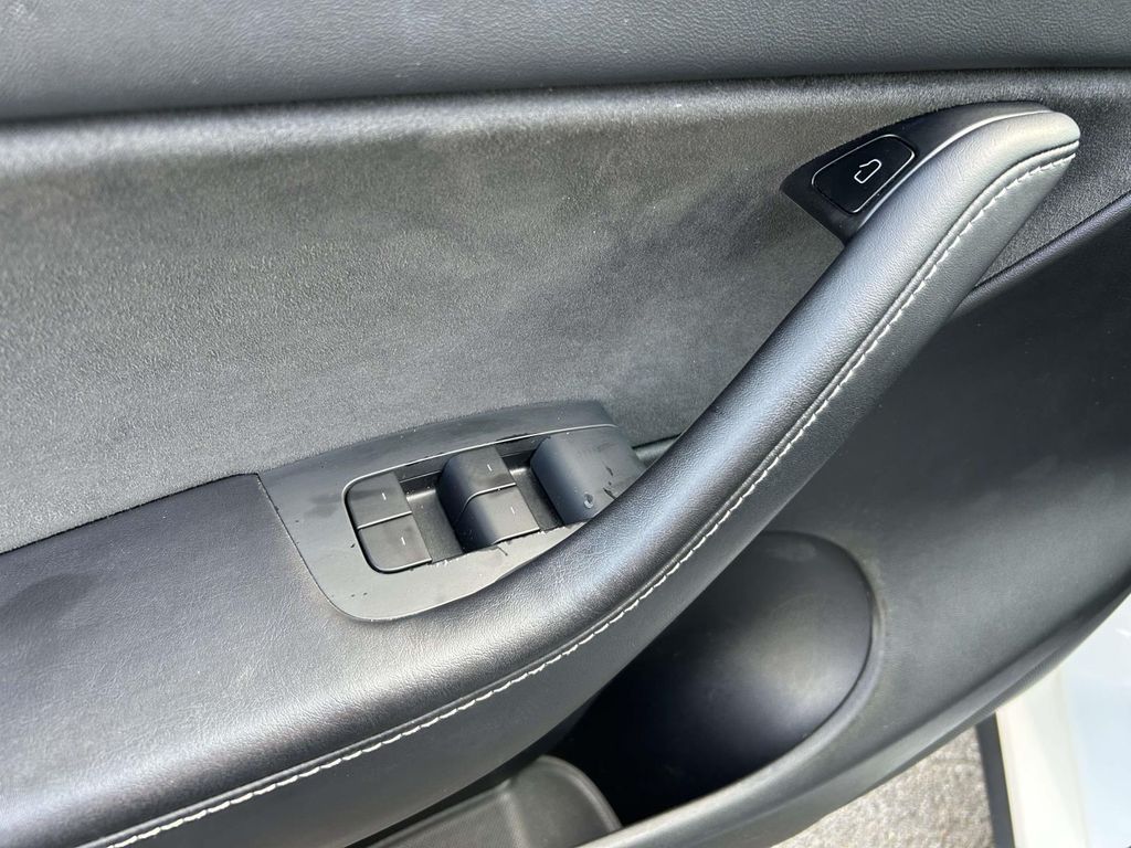 Used 2021 Tesla Model Y SUV