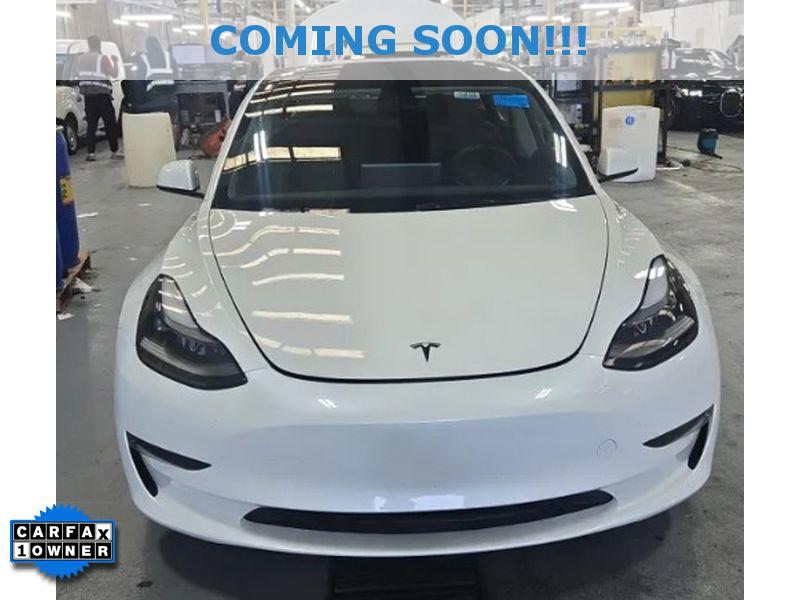 2023 Tesla Model 3 -'s photo