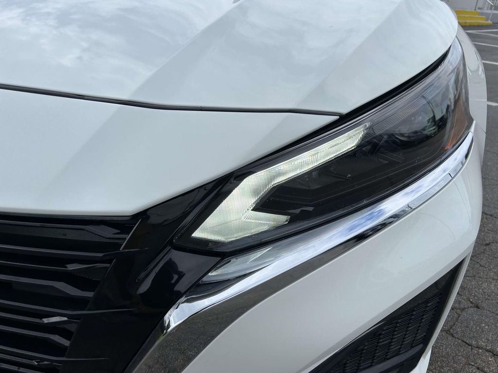 Used 2025 Nissan Altima Sedan