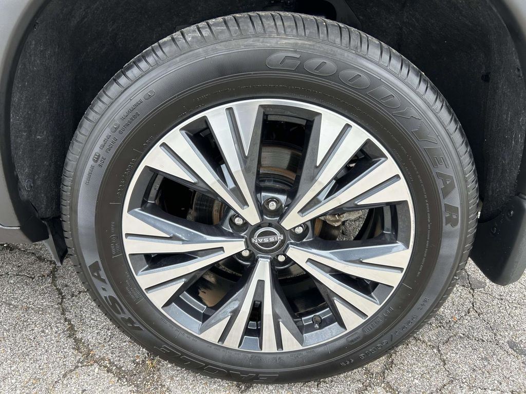 Used 2023 Nissan Rogue SUV