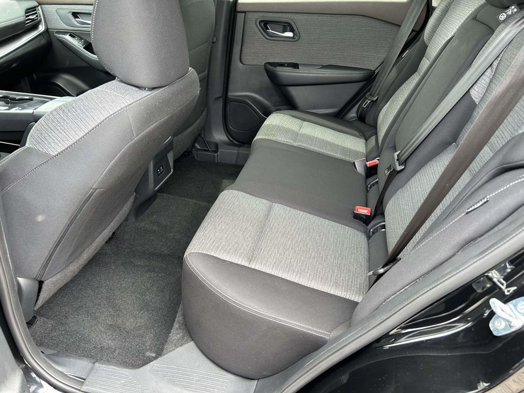 Used 2023 Nissan Rogue SUV
