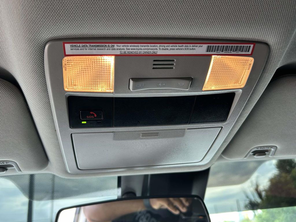 Foto del vehículo 33