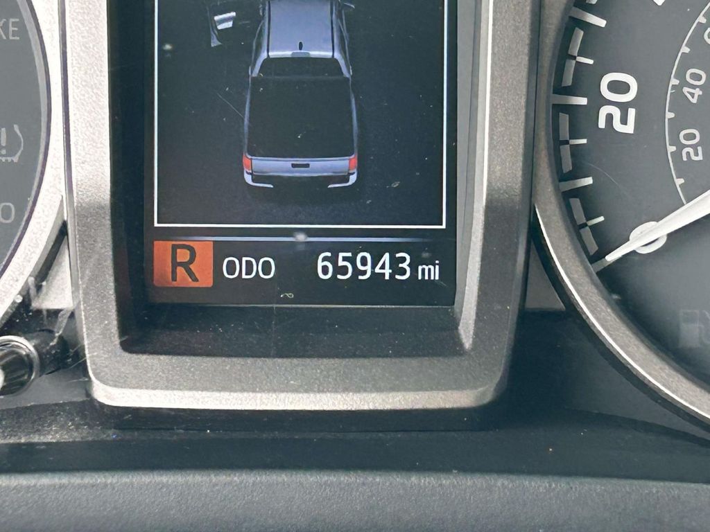 Foto del vehículo 36