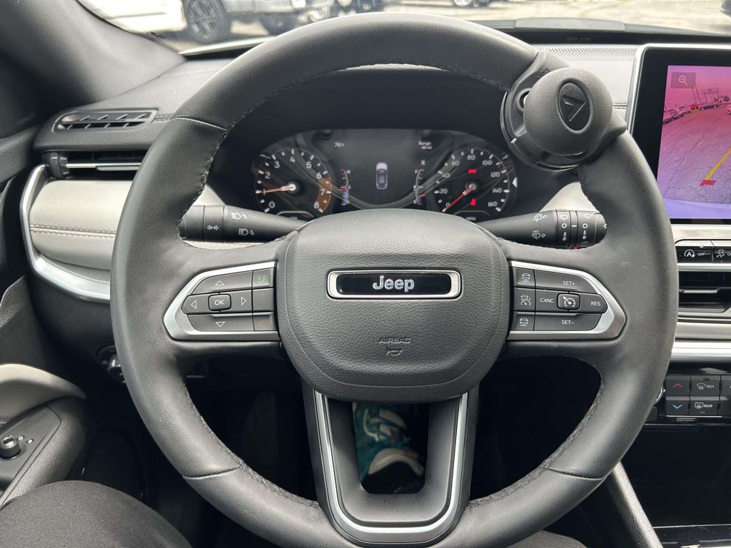 Used 2025 Jeep Compass SUV