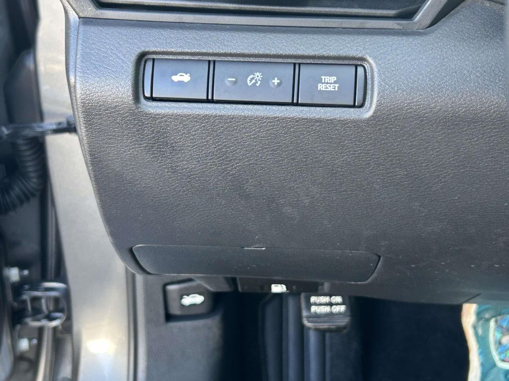 Used 2025 Nissan Altima Sedan