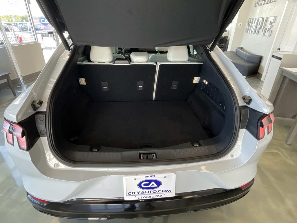 Used 2022 Ford Mustang Mach-E SUV