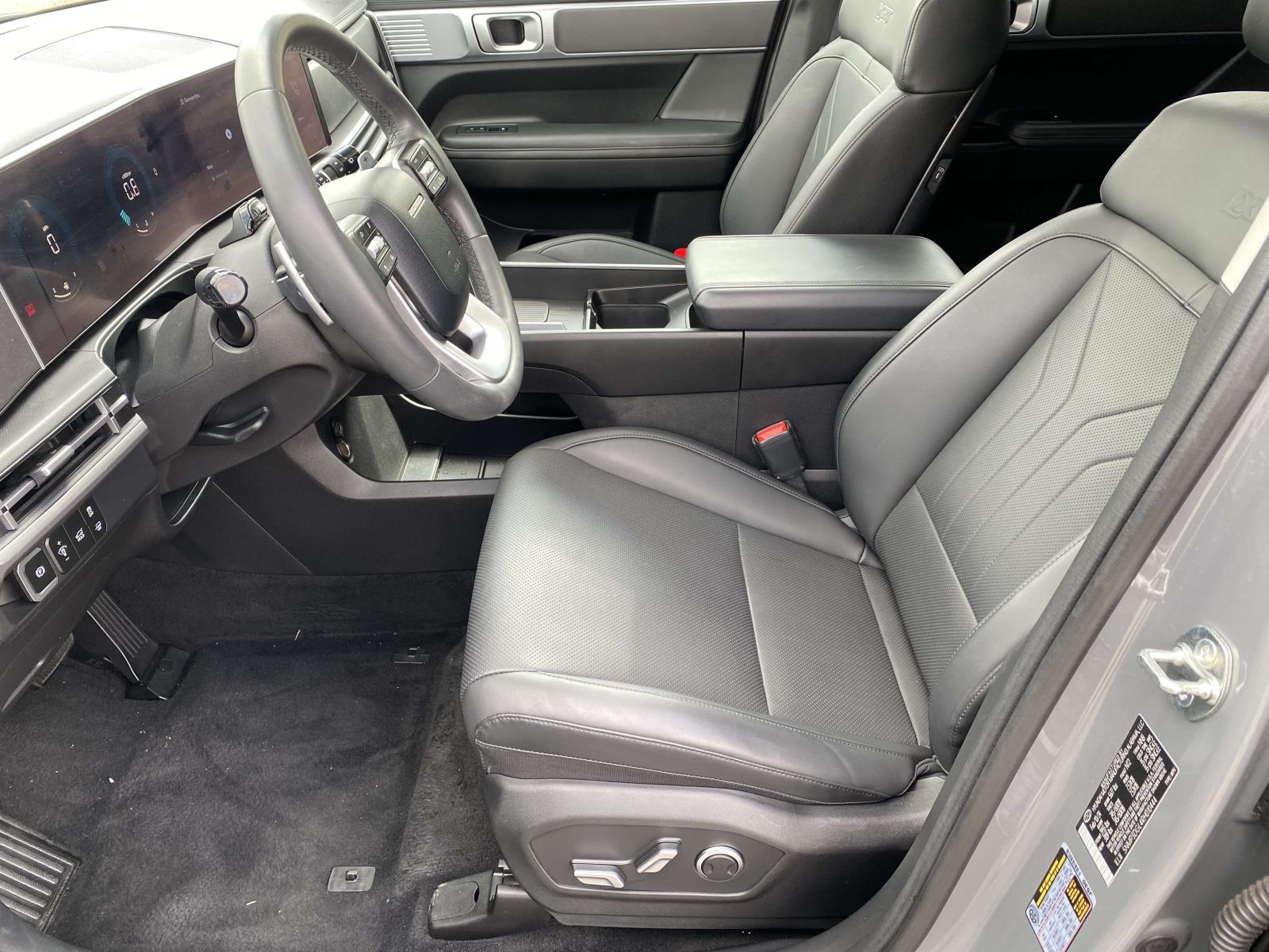 Used 2024 Hyundai Santa Fe SUV