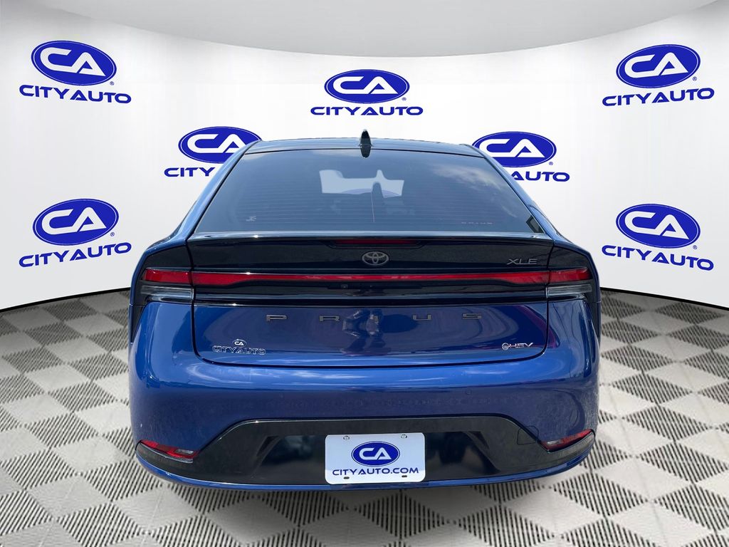 Used 2024 Toyota Prius Hatchback