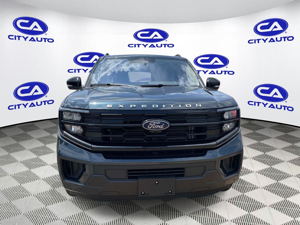 Used 2025 Ford Expedition SUV