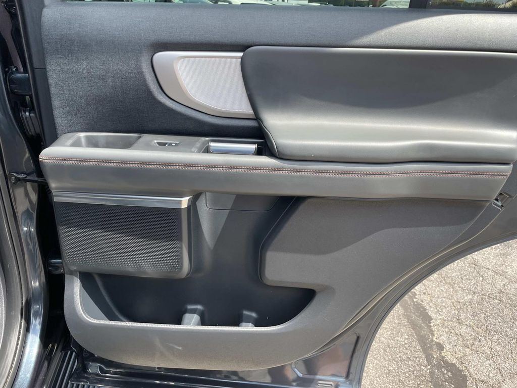 Used 2025 Ford Expedition SUV