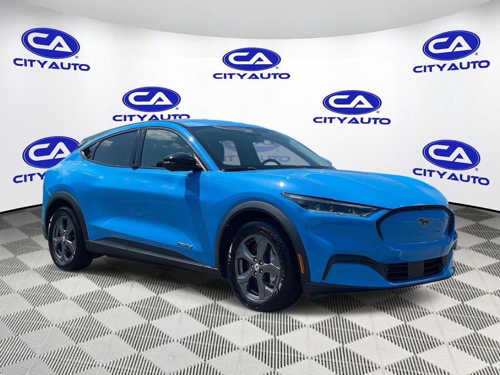 Vehicle photo 1