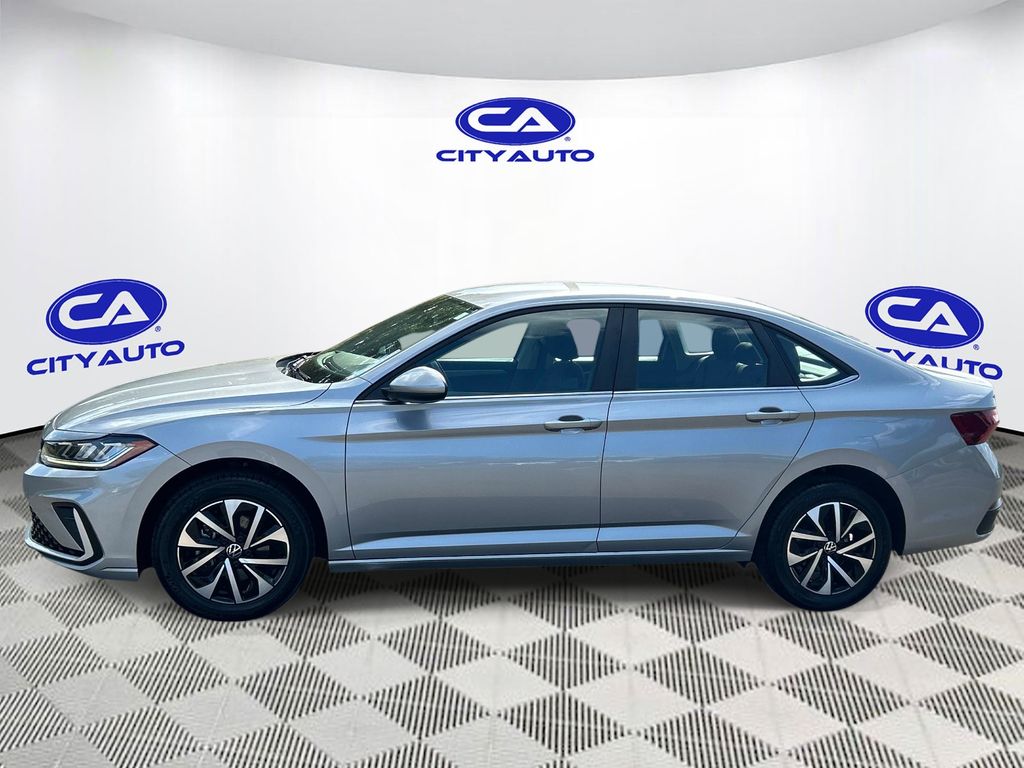 Used 2025 Volkswagen Jetta Sedan