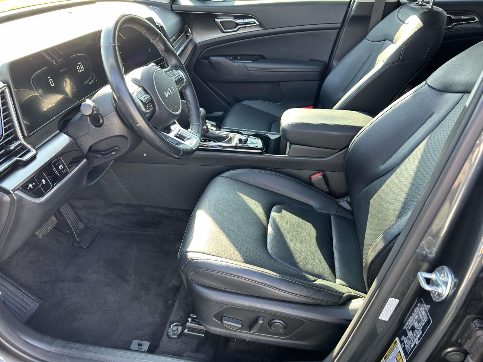 Used 2025 Kia Sportage SUV
