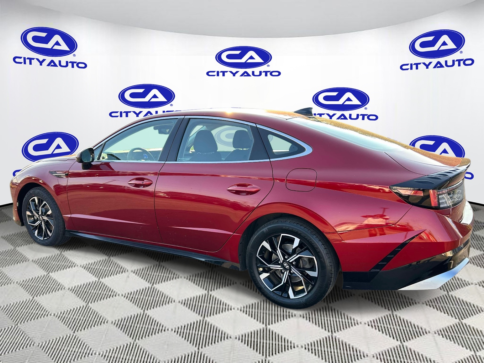 Used 2025 Hyundai Sonata Sedan