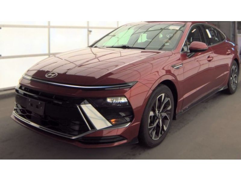 Vehicle photo 1