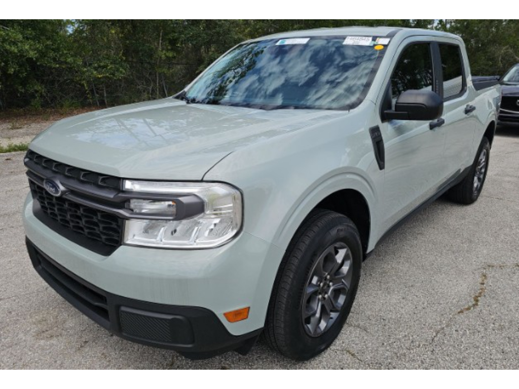 Vehicle photo 1