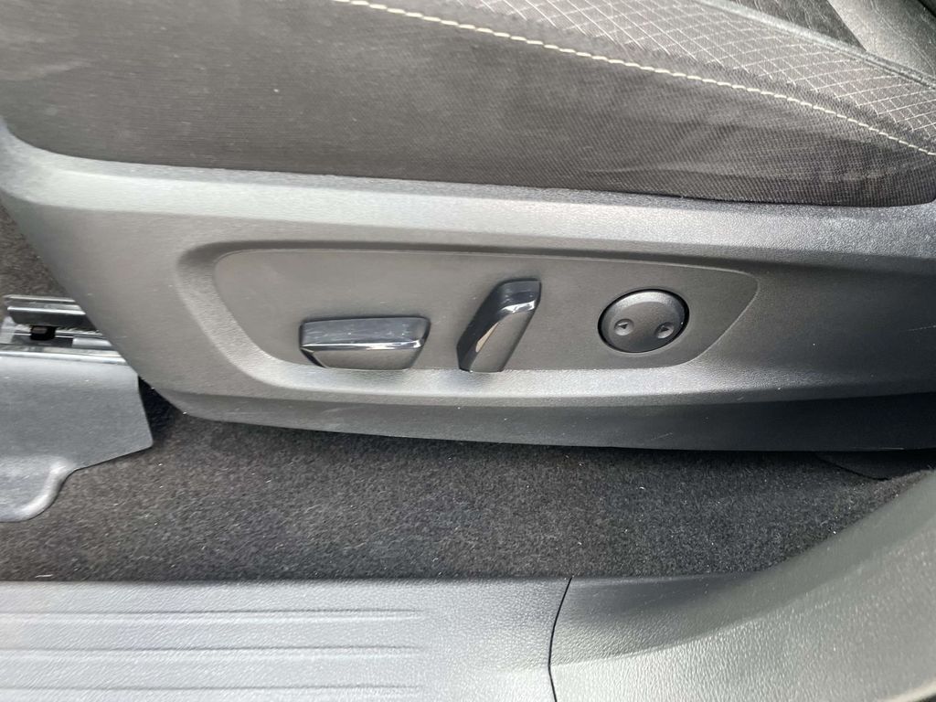 Used 2023 Nissan Pathfinder SUV