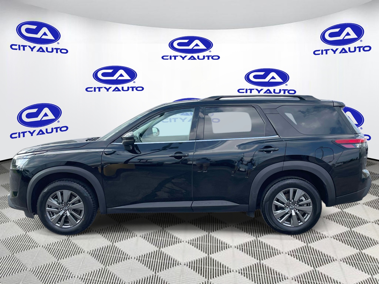 Used 2023 Nissan Pathfinder SUV