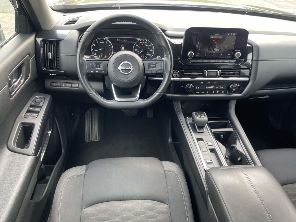 Used 2023 Nissan Pathfinder SUV