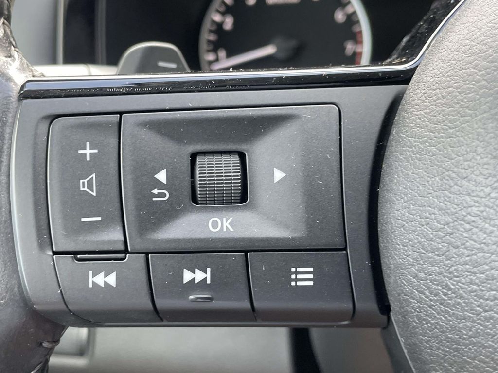 Used 2023 Nissan Pathfinder SUV