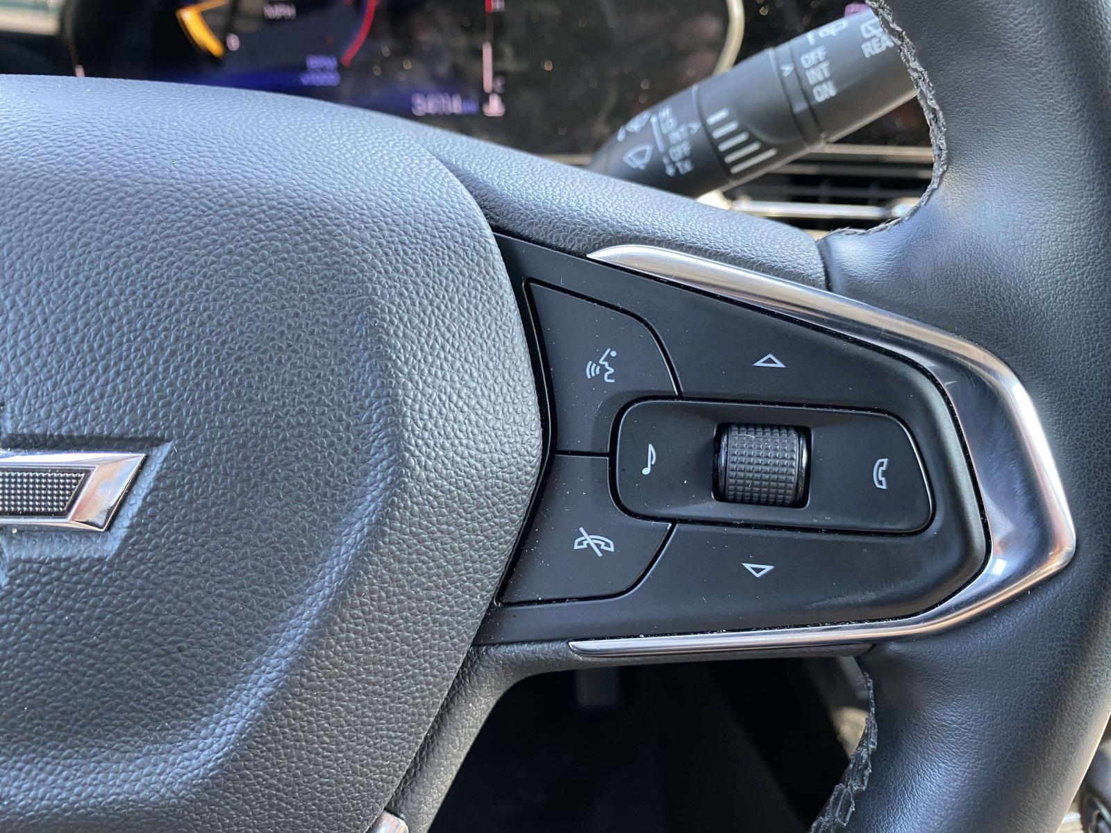 Used 2024 Chevrolet Trax SUV