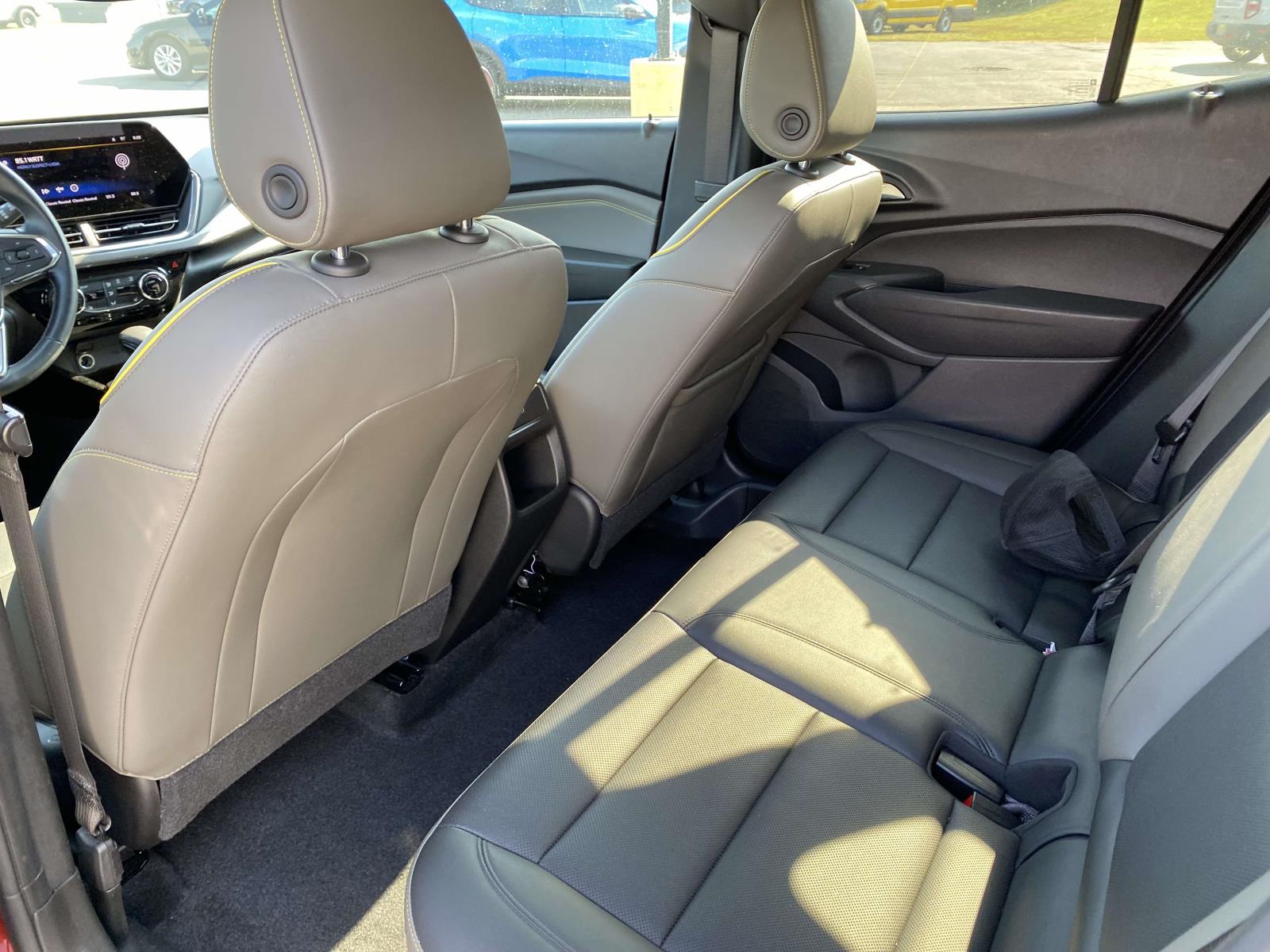Used 2024 Chevrolet Trax SUV