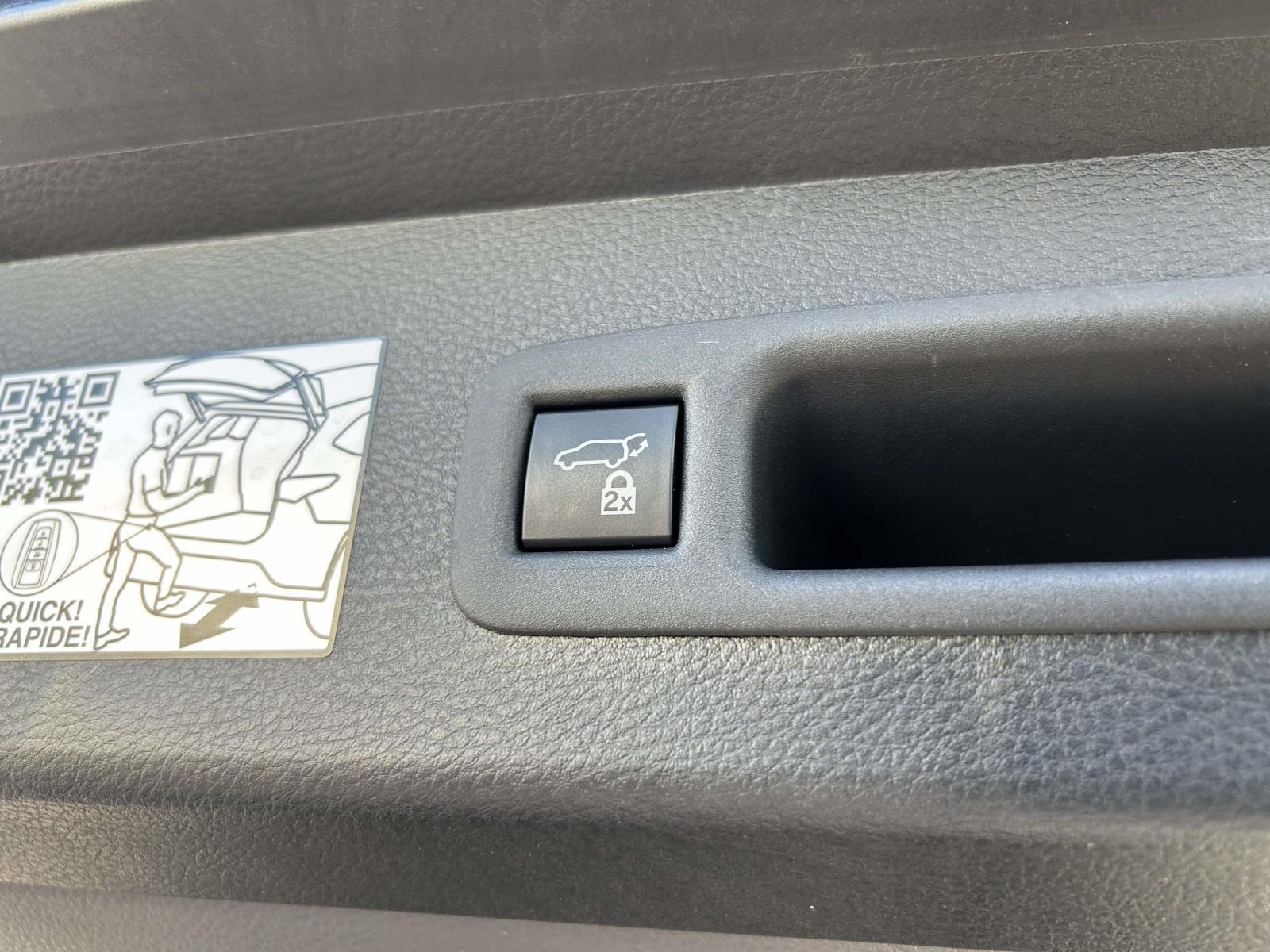 Used 2022 Toyota Sienna Van